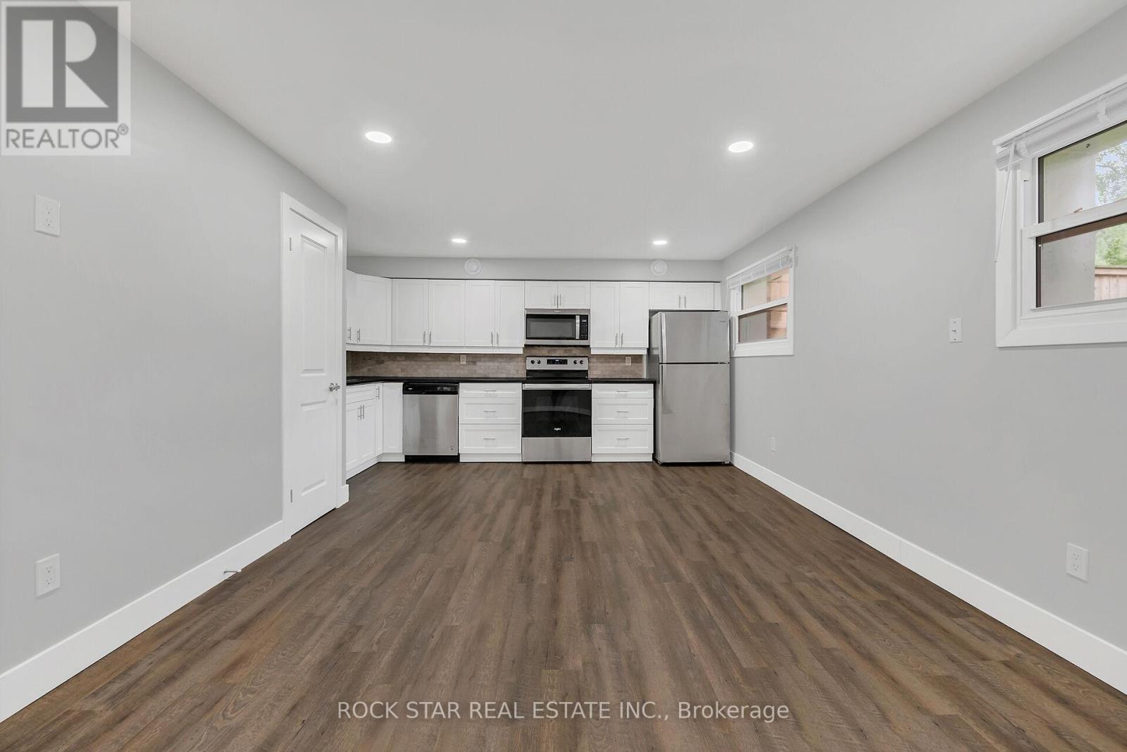 407 Castlegrove Place, London North, Ontario  N6G 1L1 - Photo 19 - X12903410