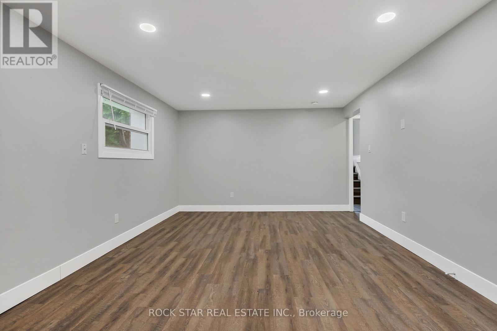 407 Castlegrove Place, London North, Ontario  N6G 1L1 - Photo 24 - X12903410