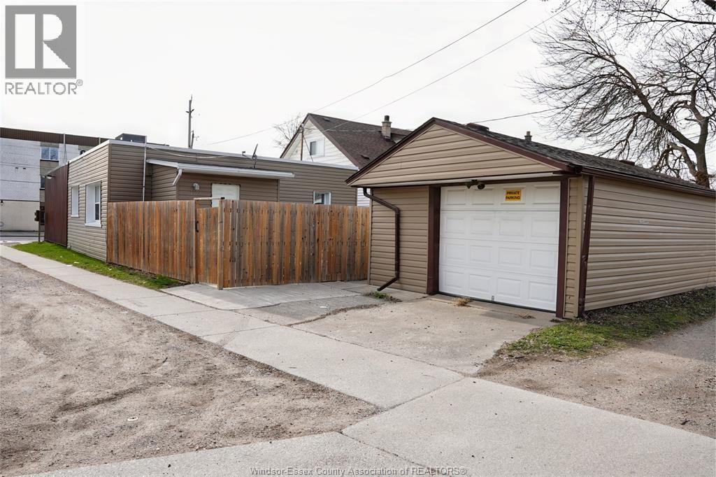 1086-1090 Felix, Windsor, Ontario  N9C 3L5 - Photo 19 - 26005641