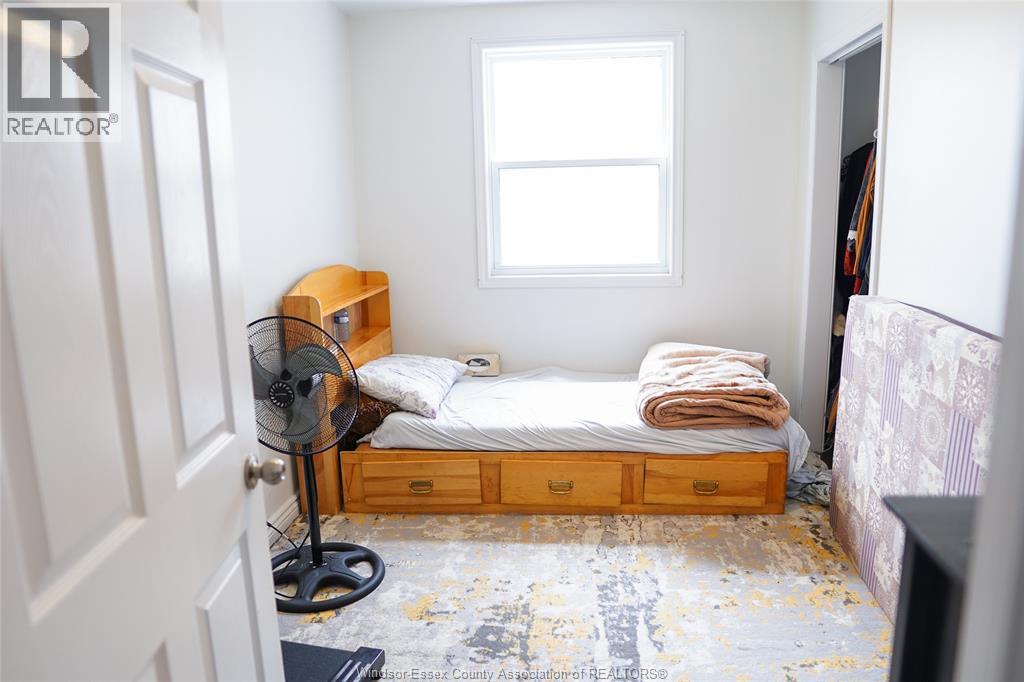 1086-1090 Felix, Windsor, Ontario  N9C 3L5 - Photo 7 - 26005641