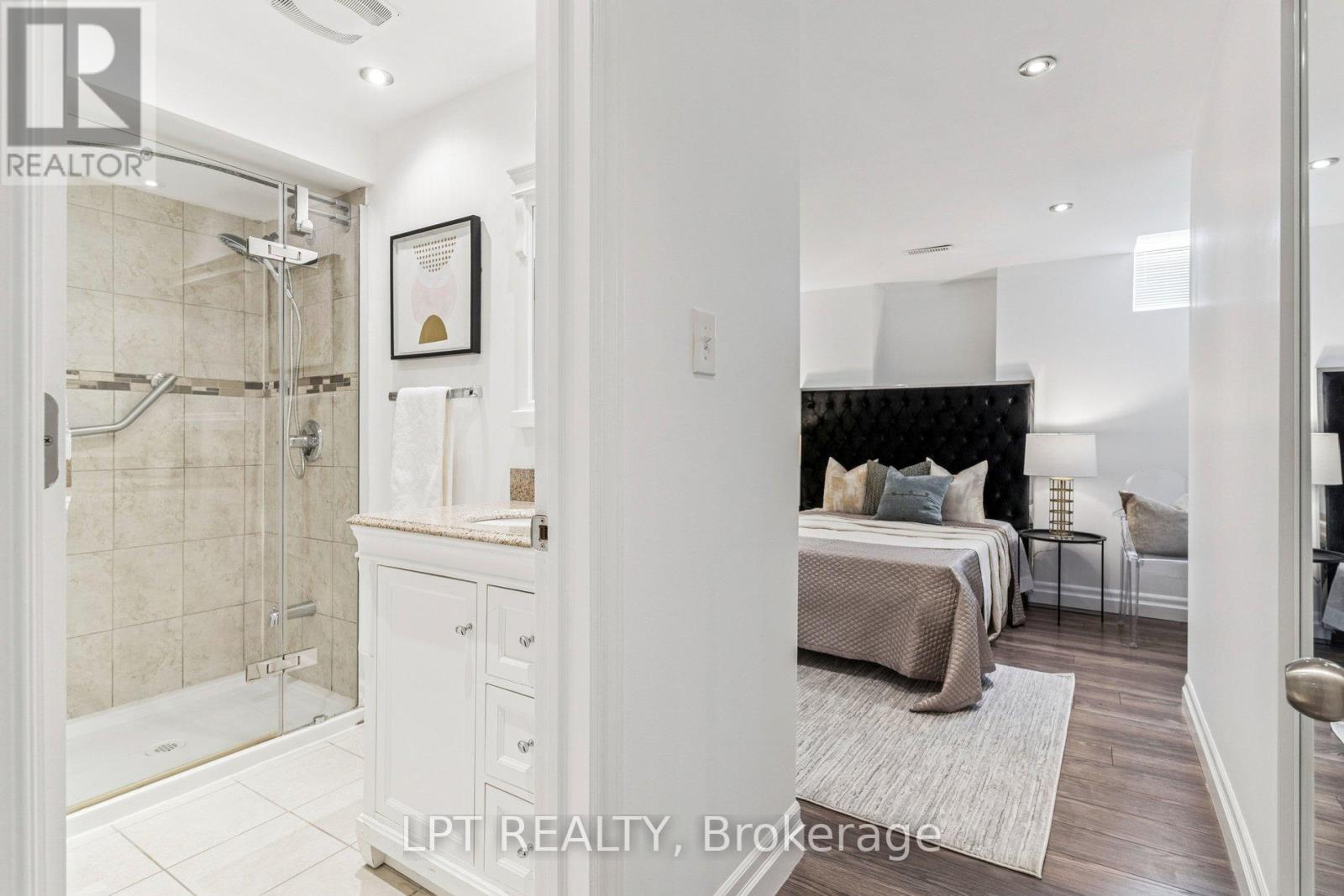 61 Minerva Avenue, Toronto, Ontario  M1M 0C2 - Photo 37 - E12782566