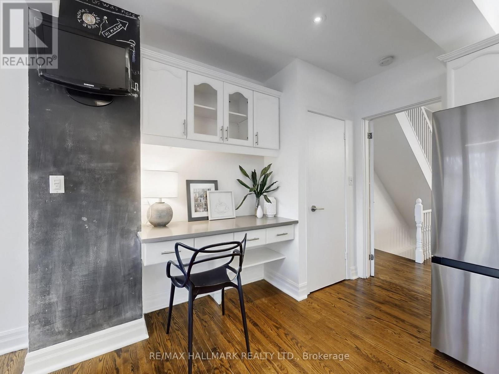 51 Westwood Avenue, Toronto (Broadview North), Ontario  M4K 2A7 - Photo 18 - E12903180