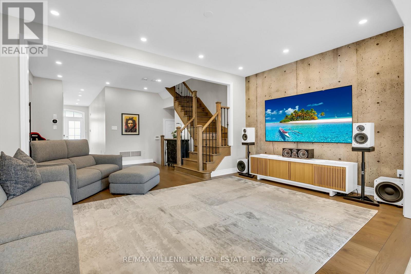 49 Zenith Avenue, Vaughan (Kleinburg), Ontario  L4H 4K9 - Photo 10 - N12902736