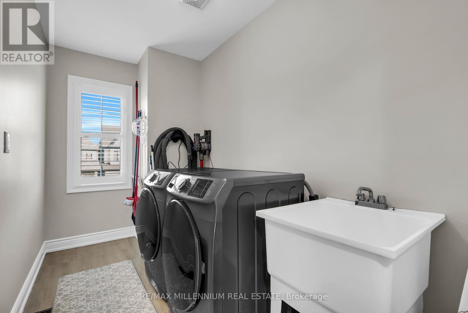 49 Zenith Avenue, Vaughan (Kleinburg), Ontario  L4H 4K9 - Photo 39 - N12902736