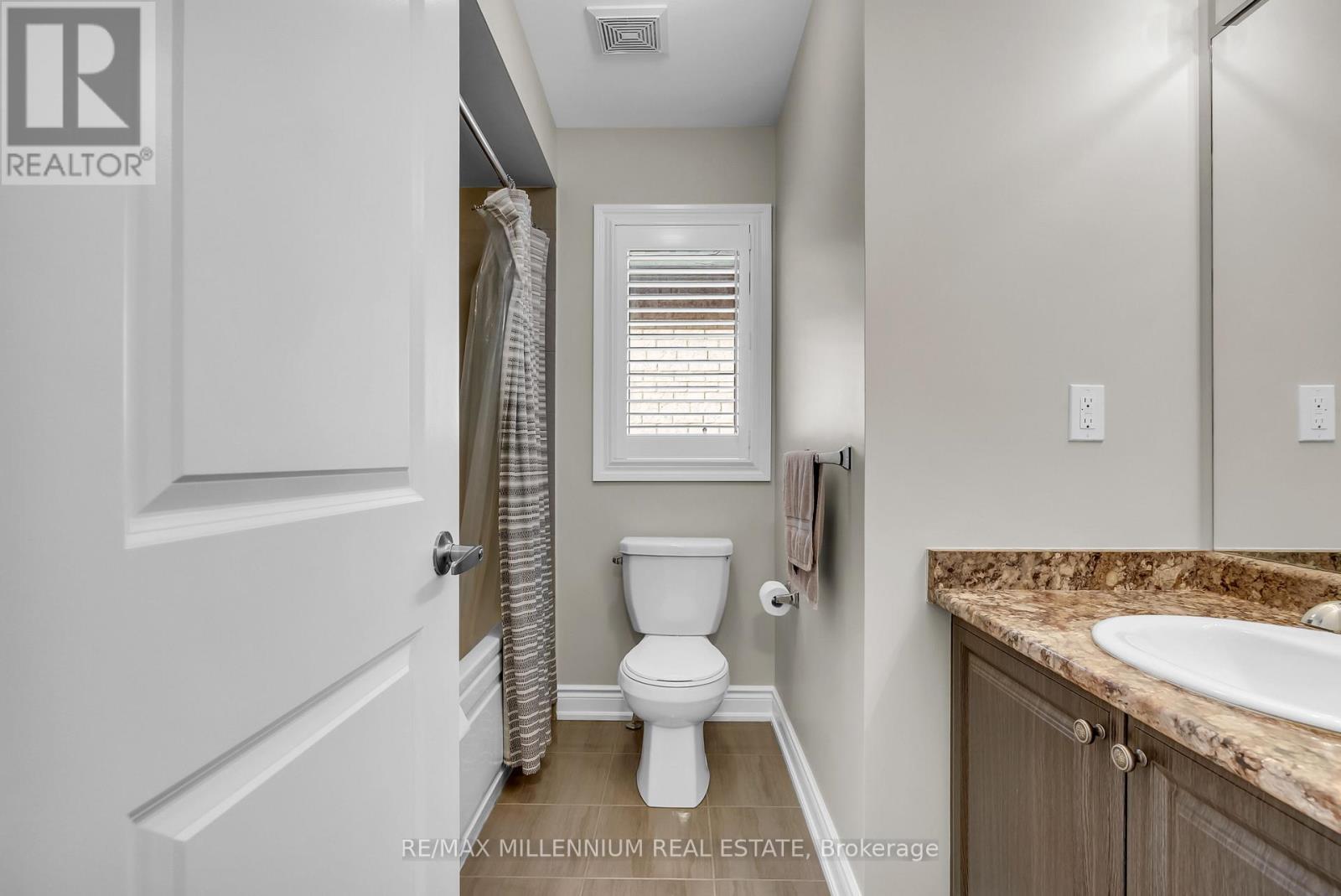 49 Zenith Avenue, Vaughan (Kleinburg), Ontario  L4H 4K9 - Photo 35 - N12902736