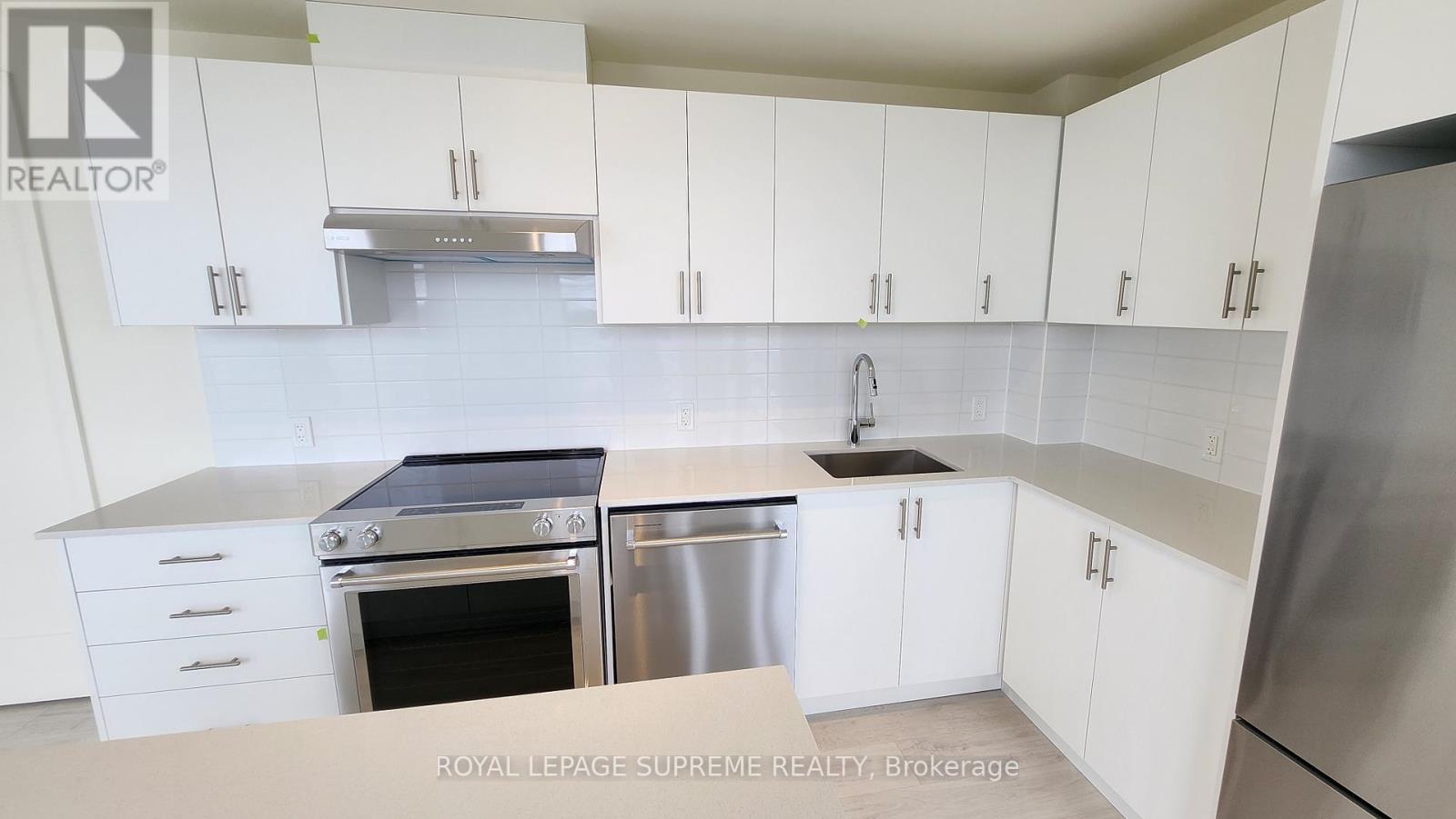 1915 - 8960 Jane Street, Vaughan (Vellore Village), Ontario  L4K 0N9 - Photo 6 - N12901556