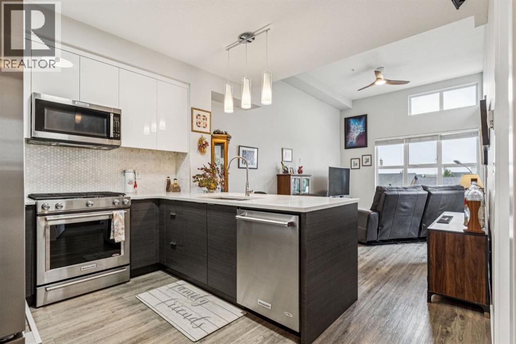 1402, 95 Burma Star Road Sw, Calgary, Alberta  T3E 8A9 - Photo 3 - A2294777