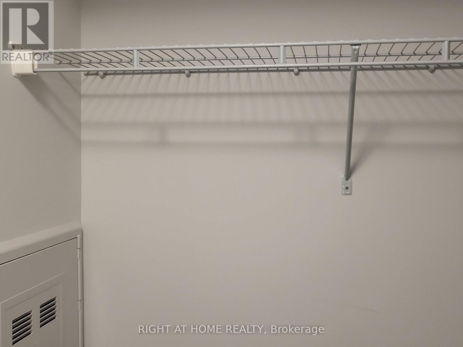 115 - 95 Attmar Drive, Brampton, Ontario  L6P 0Y6 - Photo 13 - W12782010