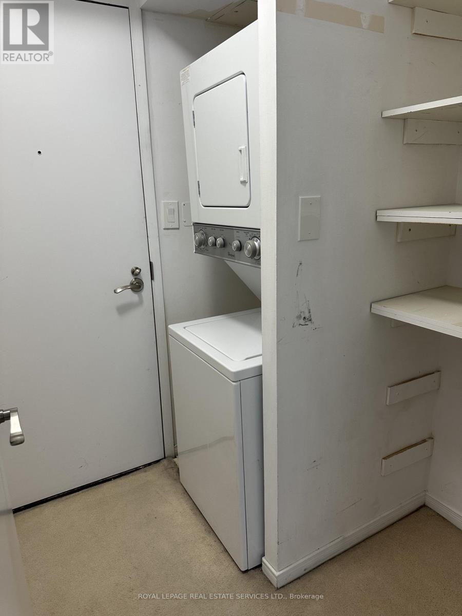 1105 - 2261 Lake Shore Boulevard W, Toronto, Ontario  M8V 3X1 - Photo 7 - W12655984