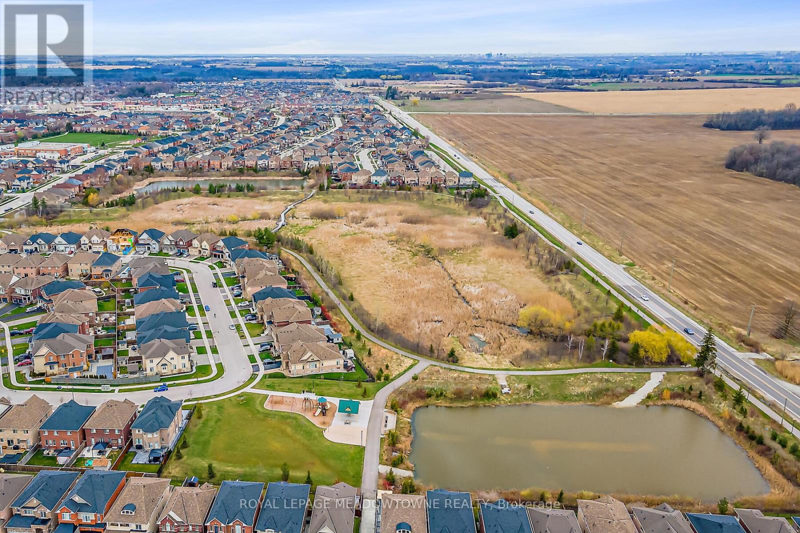 67 Hidden Lake Trail, Halton Hills, Ontario  L7G 0K6 - Photo 46 - W12903366