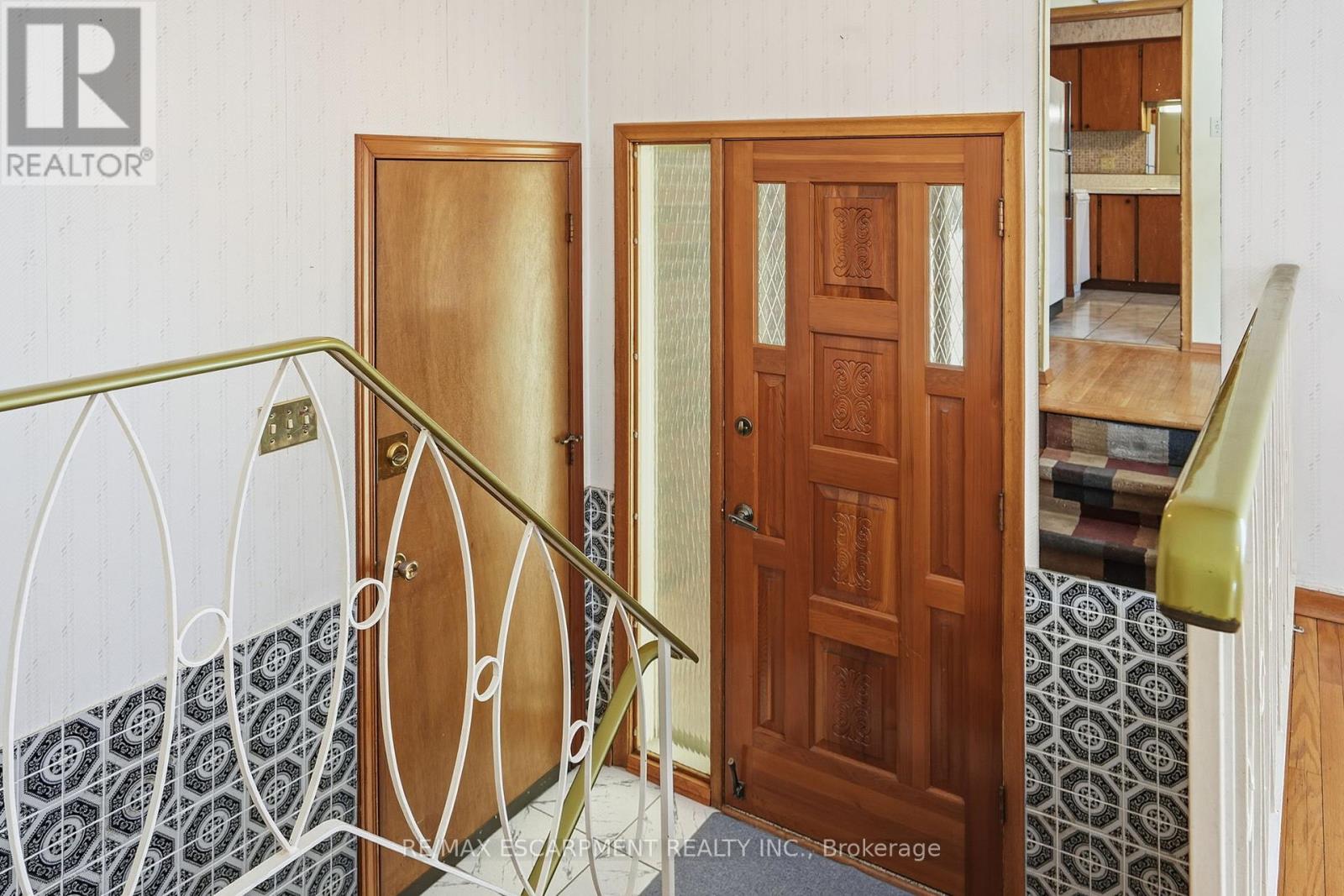 63 Marlowe Drive, Hamilton, Ontario  L9C 2H8 - Photo 4 - X12759162