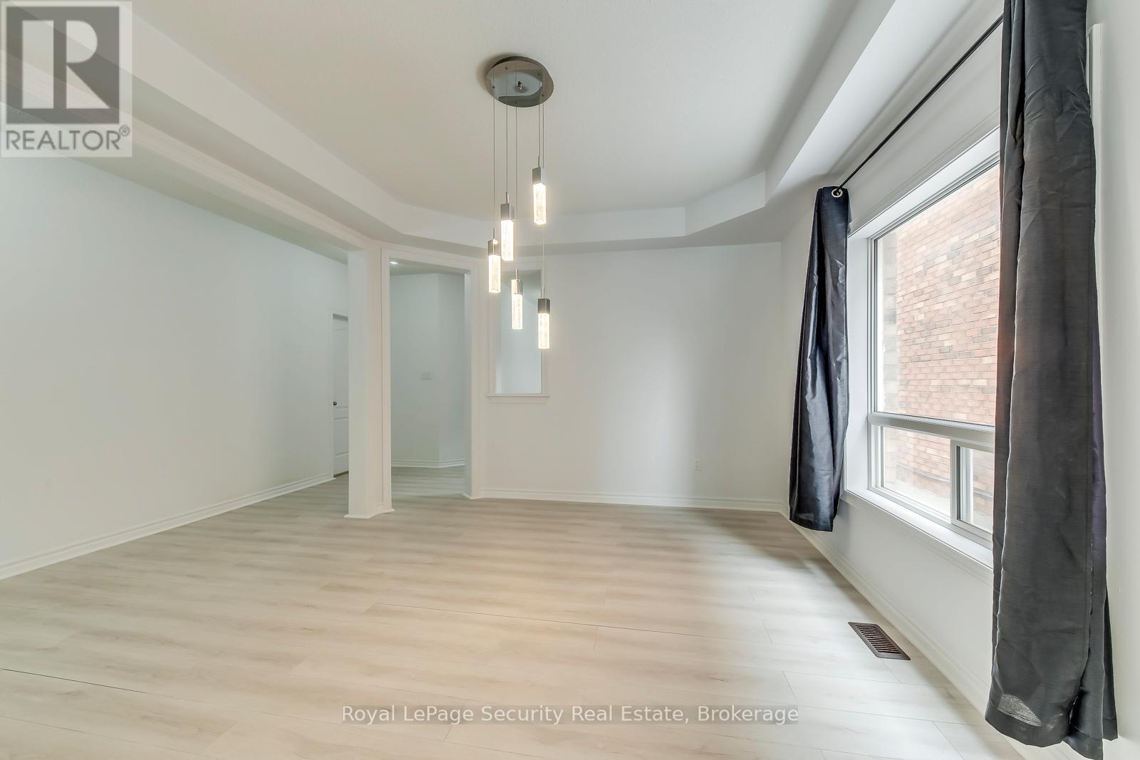 757 Halbert Drive N, Shelburne, Ontario  L0N 1S2 - Photo 9 - X12884764