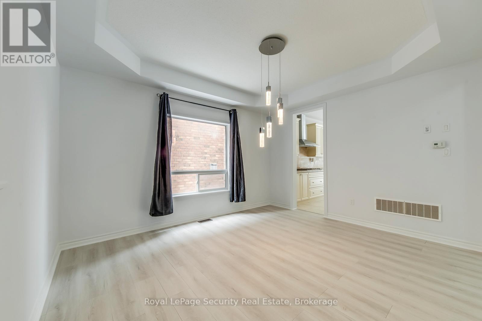 757 Halbert Drive N, Shelburne, Ontario  L0N 1S2 - Photo 8 - X12884764