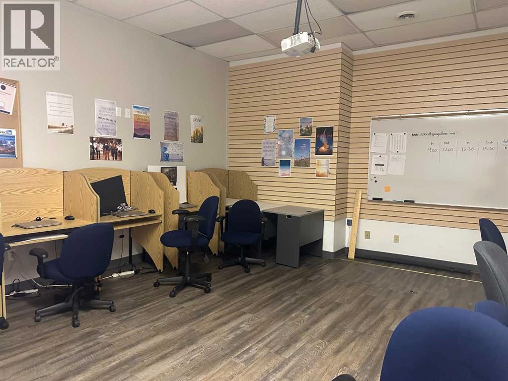 5327 48 Avenue, Taber, Alberta  T1G 1S7 - Photo 3 - A2257459