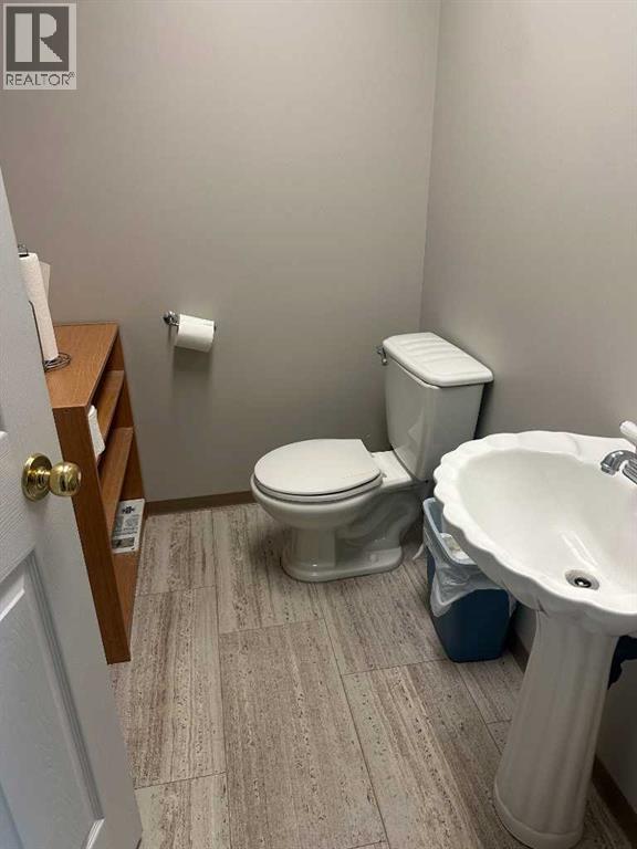 5327 48 Avenue, Taber, Alberta  T1G 1S7 - Photo 6 - A2257459