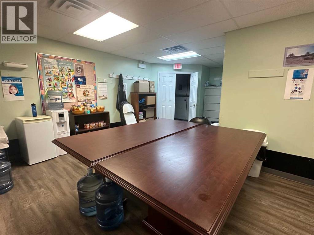 5327 48 Avenue, Taber, Alberta  T1G 1S7 - Photo 4 - A2257459