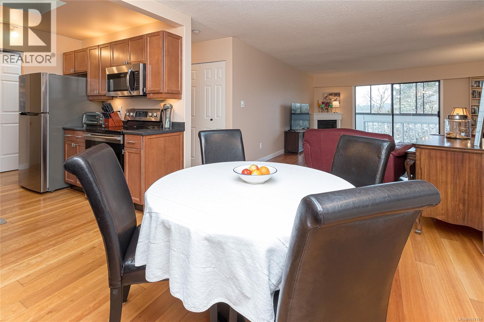 317 3962 Cedar Hill Rd, Saanich, British Columbia  V8N 3B8 - Photo 15 - 1027191