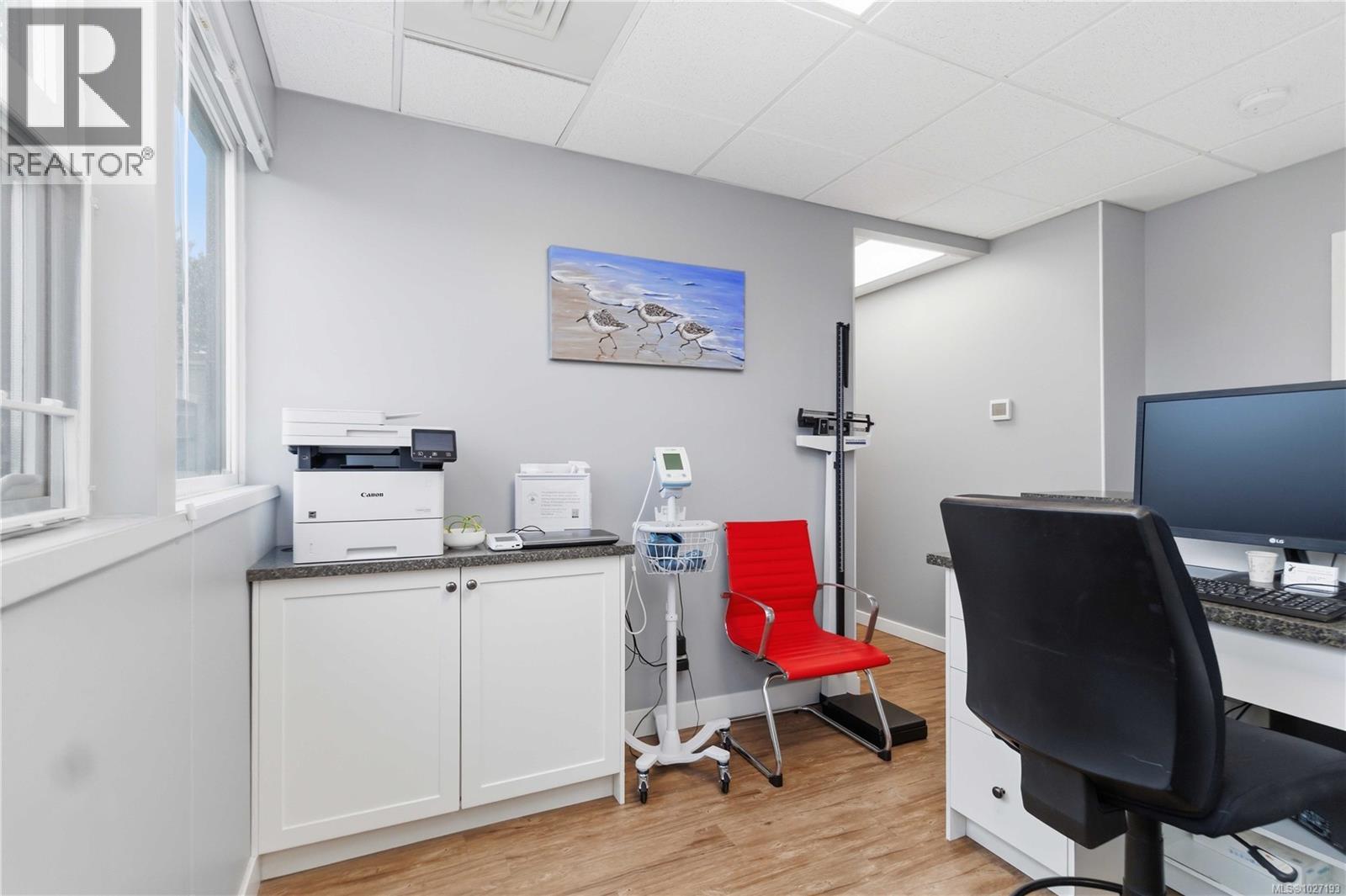 303 1711 Cook St, Victoria, British Columbia  V8T 3P2 - Photo 11 - 1027193