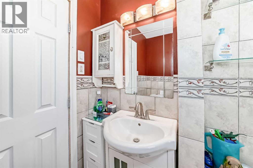 3 Cochrane Lake Trail, Cochrane Lake, Alberta  T4C 2A8 - Photo 34 - A2288457