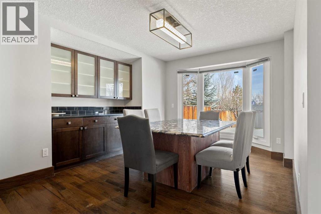 40 Wood Crescent Sw, Calgary, Alberta  T2W 4B6 - Photo 6 - A2292469