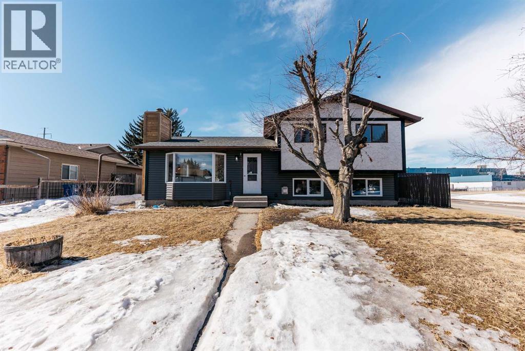 4 Barrett Drive, Red Deer, Alberta  T4R 1J3 - Photo 29 - A2293881