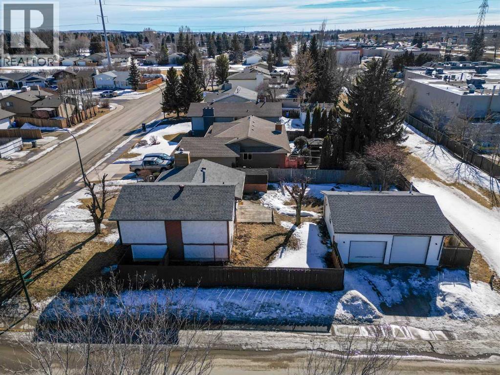 4 Barrett Drive, Red Deer, Alberta  T4R 1J3 - Photo 43 - A2293881