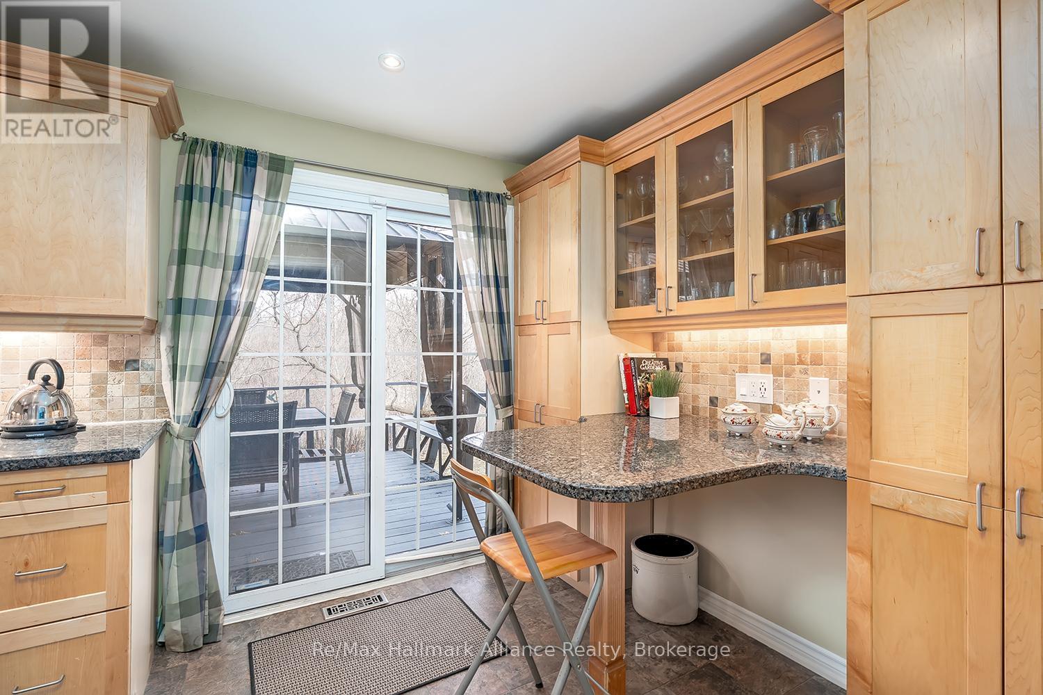 2305 Devon Road, Oakville, Ontario  L6J 5R2 - Photo 20 - W12903682