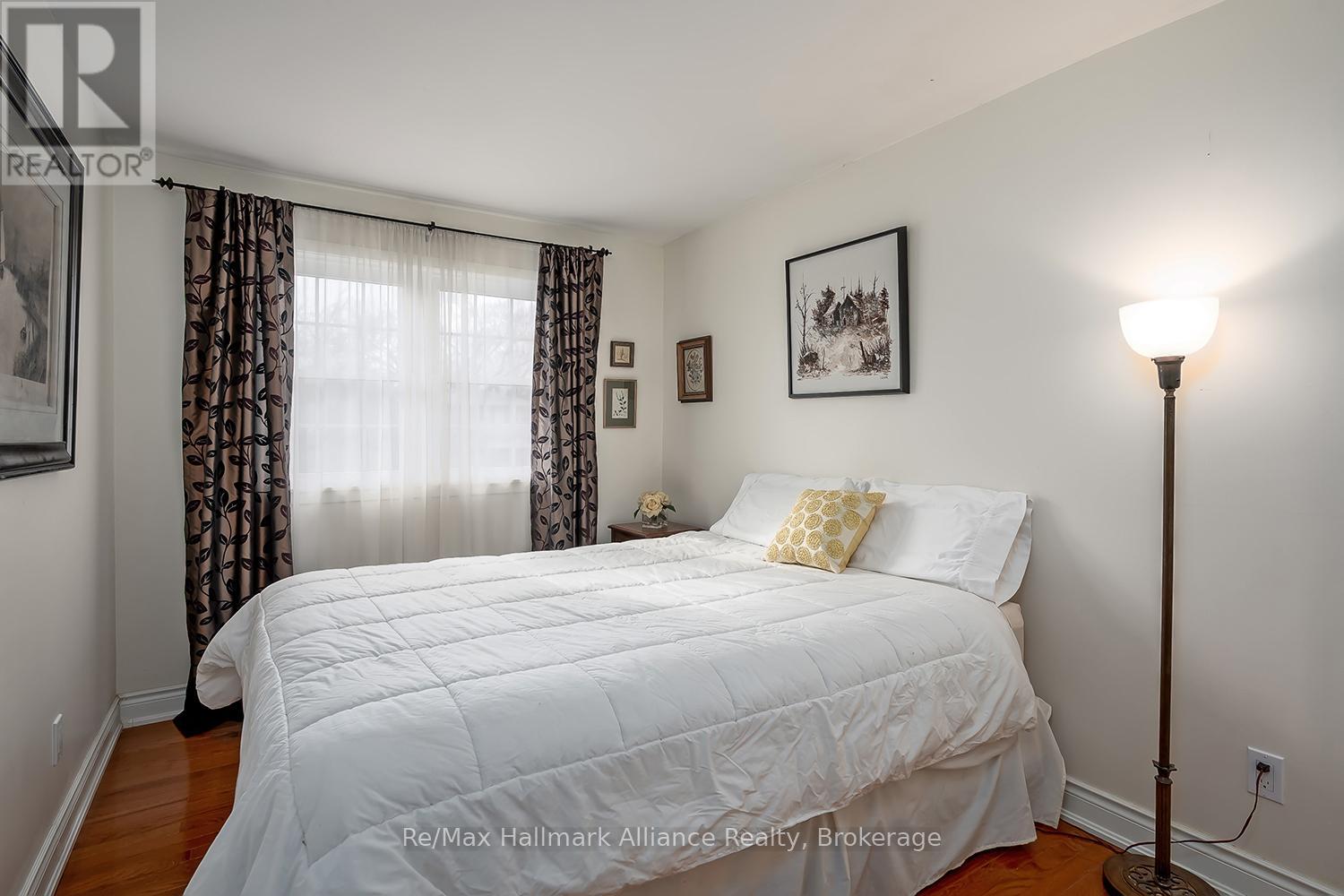 2305 Devon Road, Oakville, Ontario  L6J 5R2 - Photo 27 - W12903682