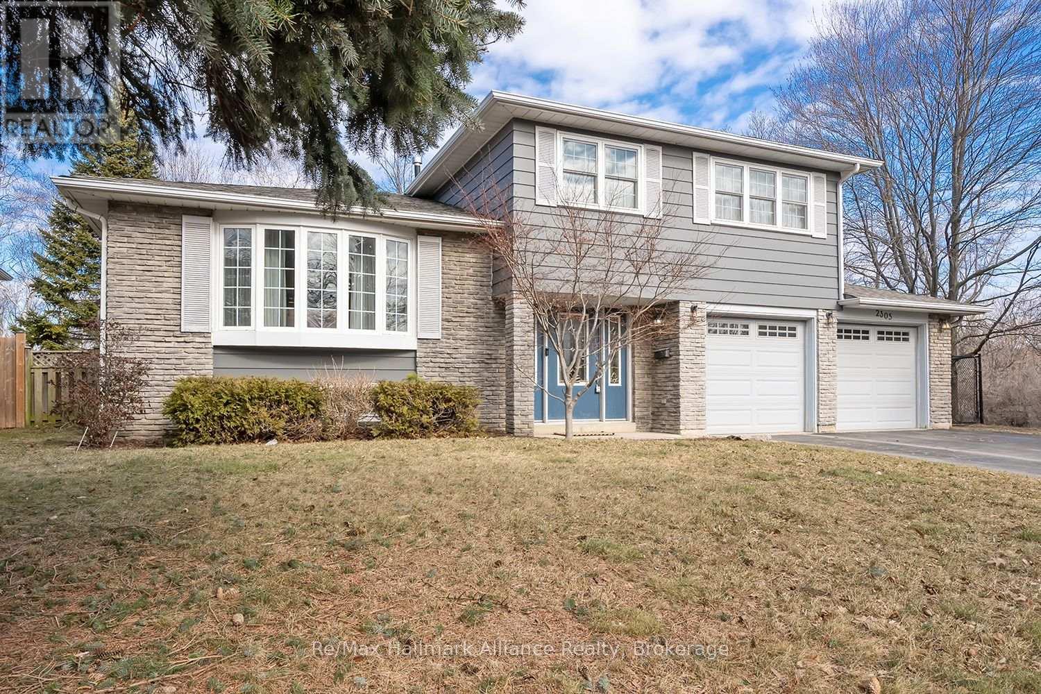 2305 Devon Road, Oakville, Ontario  L6J 5R2 - Photo 5 - W12903682