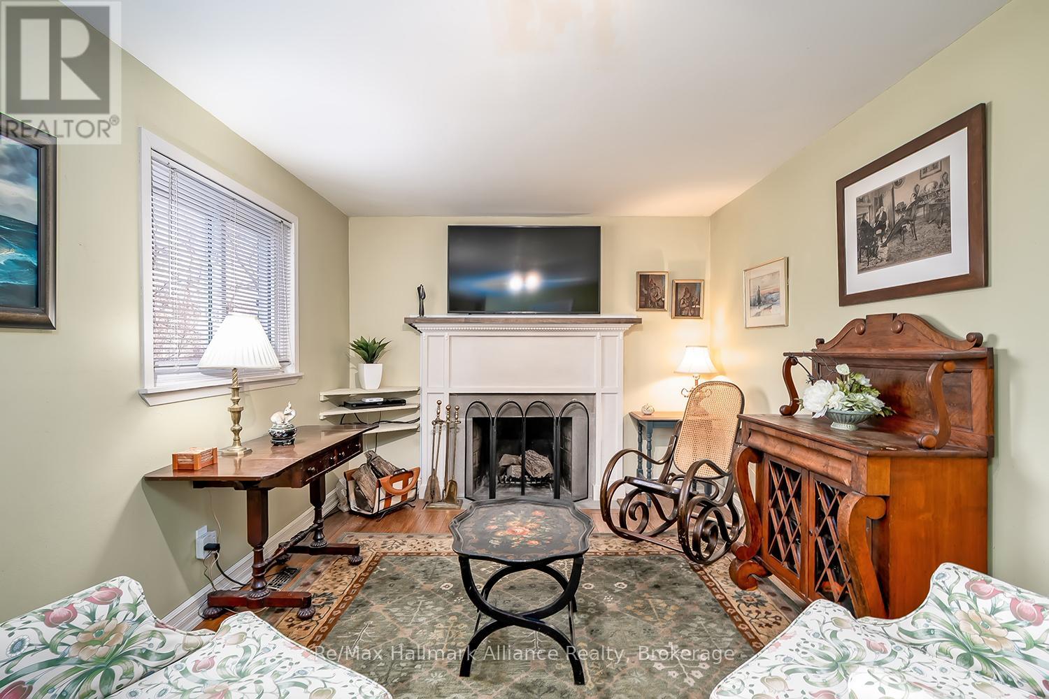 2305 Devon Road, Oakville, Ontario  L6J 5R2 - Photo 8 - W12903682