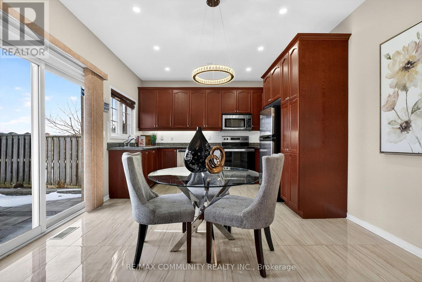 19 Abraham Court N, Ajax (Northeast Ajax), Ontario  L1Z 0A9 - Photo 16 - E12895284