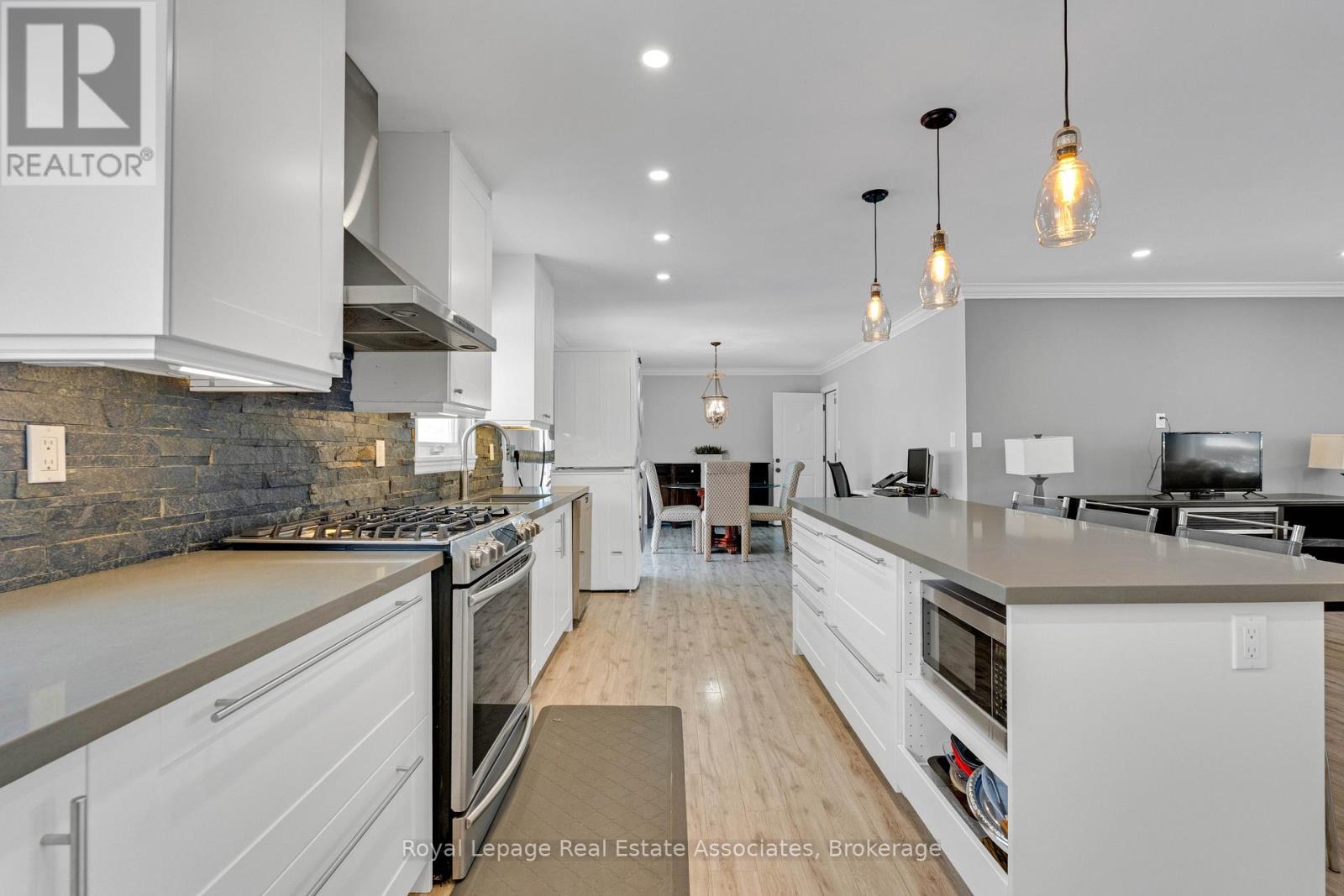 44 Mcclellan Road, Caledon, Ontario  L7K 0C8 - Photo 10 - W12897612