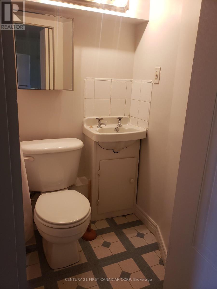 72 Lyman Street, London East, Ontario  N5Y 1M6 - Photo 14 - X12873188