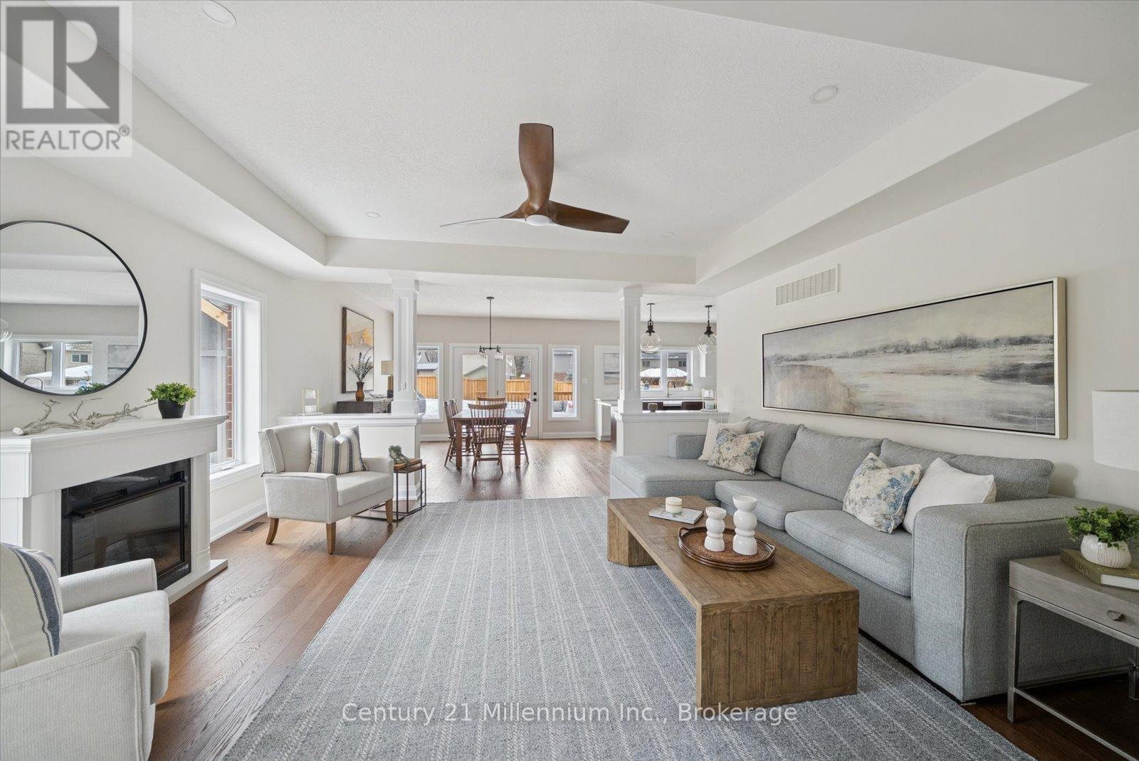 14 Spencer Street, Collingwood, Ontario  L9Y 3B7 - Photo 4 - S12903492