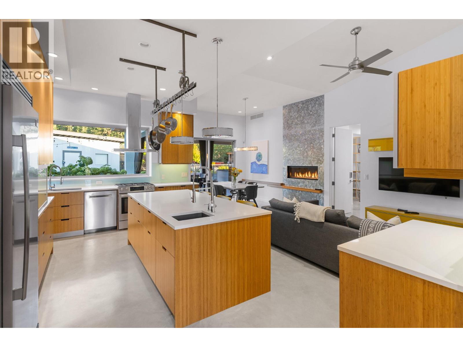 4535 Mcculloch Road, Kelowna, British Columbia  V1W 4G1 - Photo 41 - 10379449