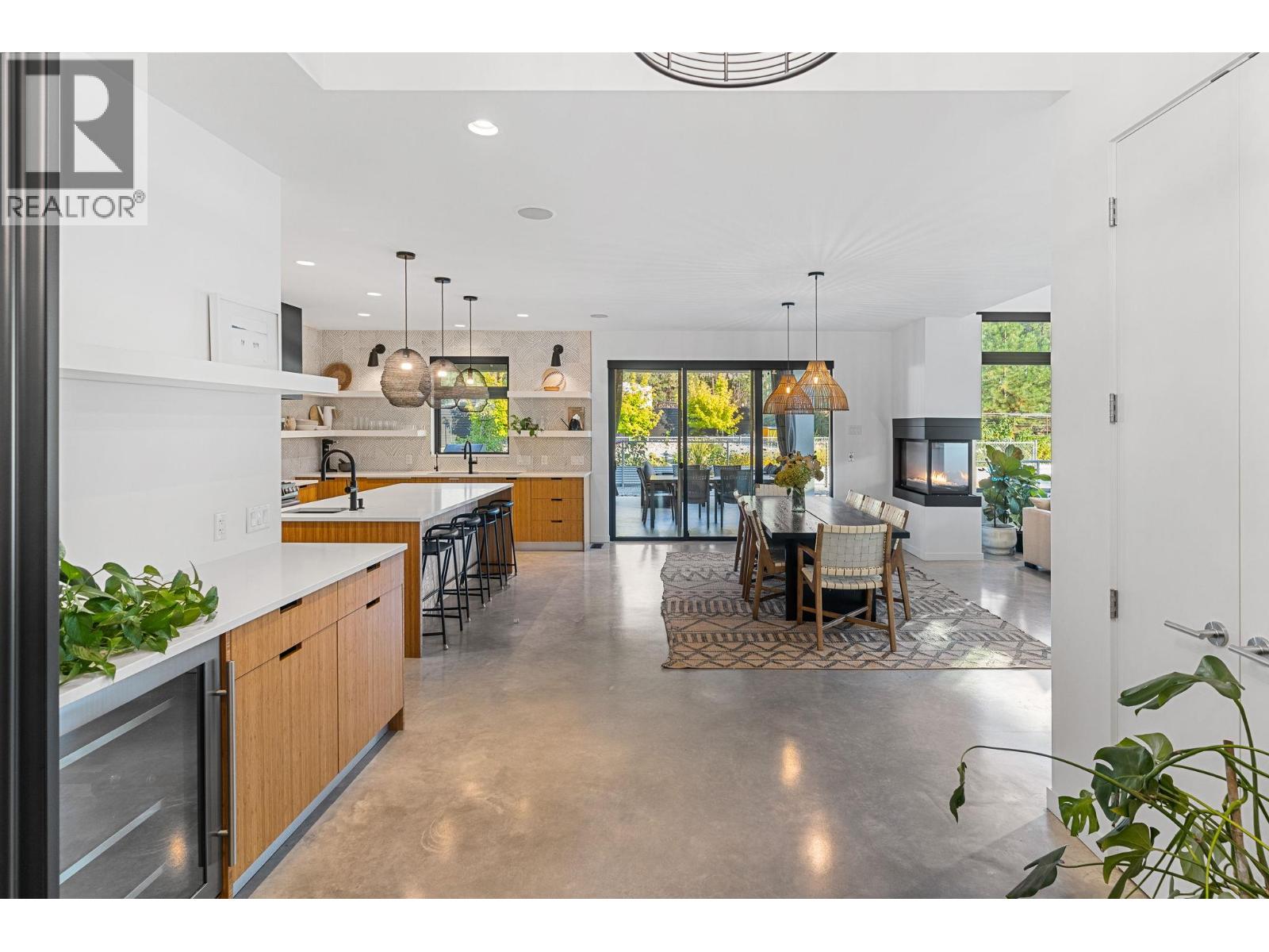 4535 Mcculloch Road, Kelowna, British Columbia  V1W 4G1 - Photo 8 - 10379449