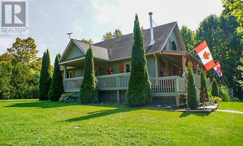 462028 Concession 24, Georgian Bluffs, Ontario  N0H 2T0 - Photo 1 - X12707796