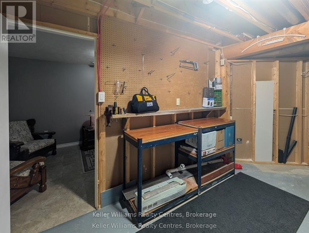 462028 Concession 24, Georgian Bluffs, Ontario  N0H 2T0 - Photo 36 - X12707796