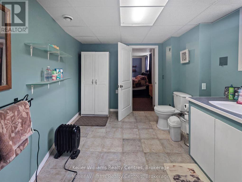 462028 Concession 24, Georgian Bluffs, Ontario  N0H 2T0 - Photo 38 - X12707796