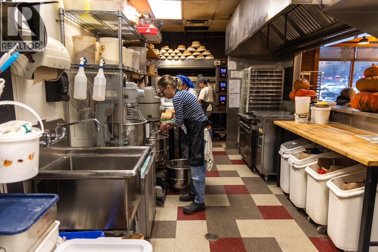 415 Victoria Road Unit# A, Revelstoke, British Columbia  V0E 2S0 - Photo 25 - 10378893