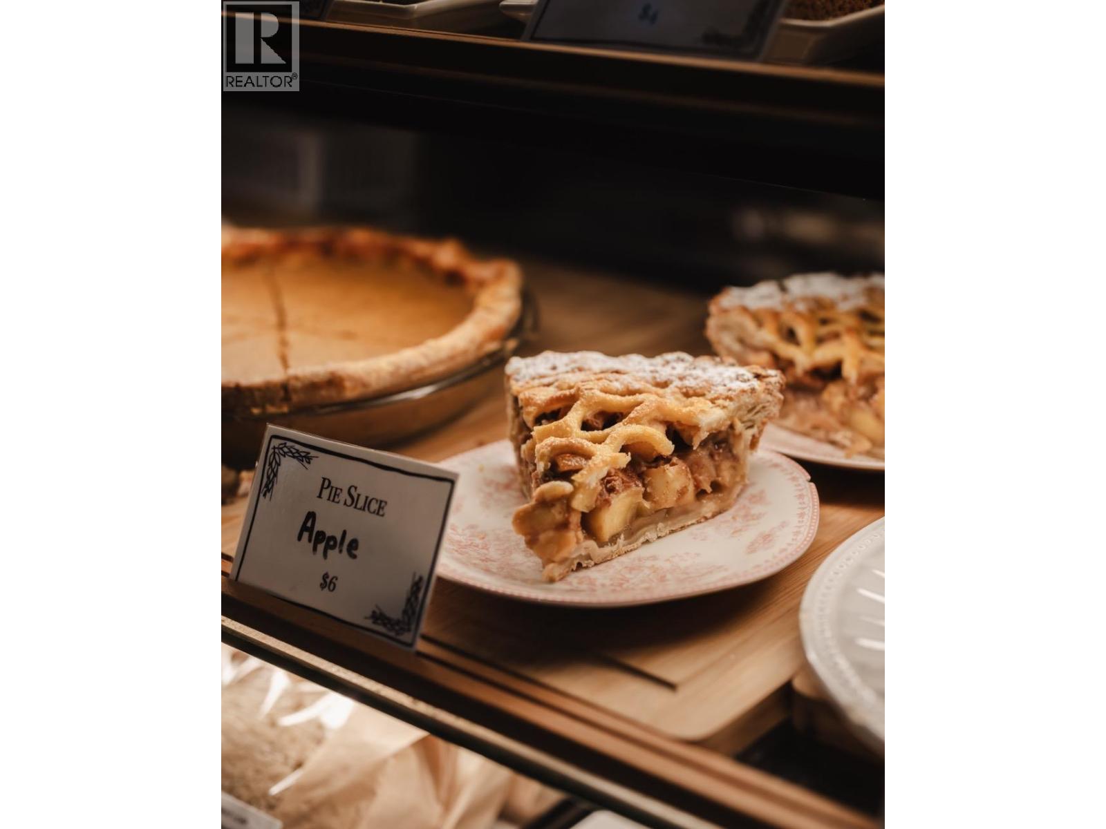 415 Victoria Road Unit# A, Revelstoke, British Columbia  V0E 2S0 - Photo 8 - 10378893