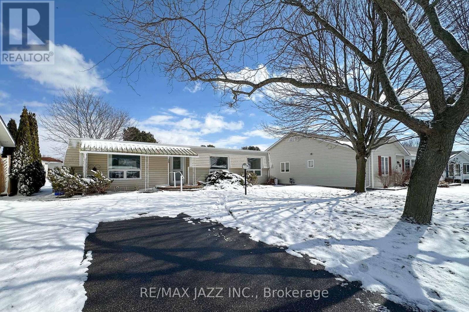 13 Steelhead Lane, Clarington, Ontario  L1B 1B4 - Photo 2 - E12903578