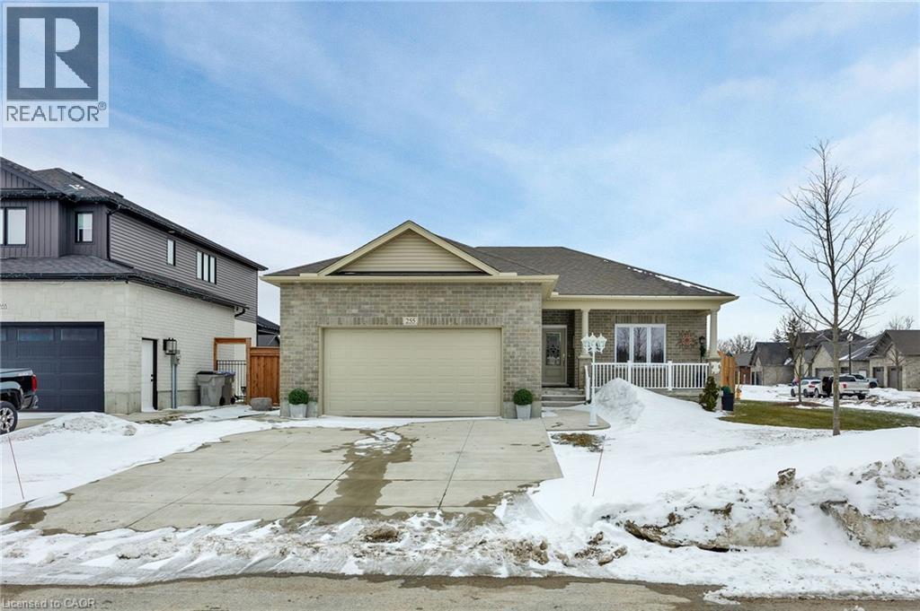 255 Rogers Road, Listowel, Ontario  N4W 0H3 - Photo 1 - 40813715