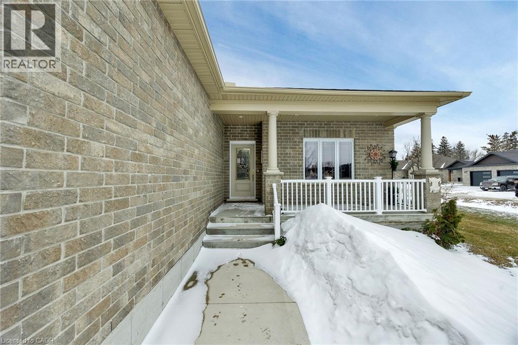 255 Rogers Road, Listowel, Ontario  N4W 0H3 - Photo 2 - 40813715