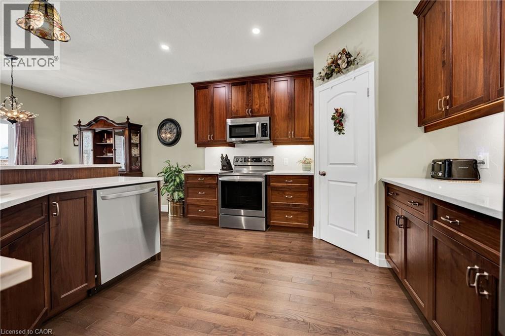 255 Rogers Road, Listowel, Ontario  N4W 0H3 - Photo 4 - 40813715