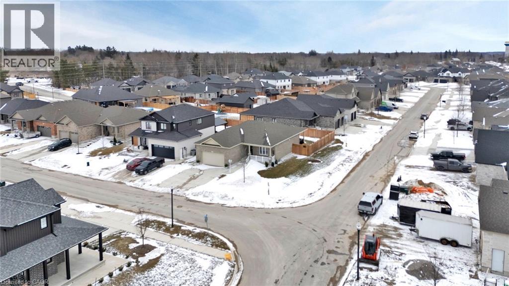 255 Rogers Road, Listowel, Ontario  N4W 0H3 - Photo 47 - 40813715