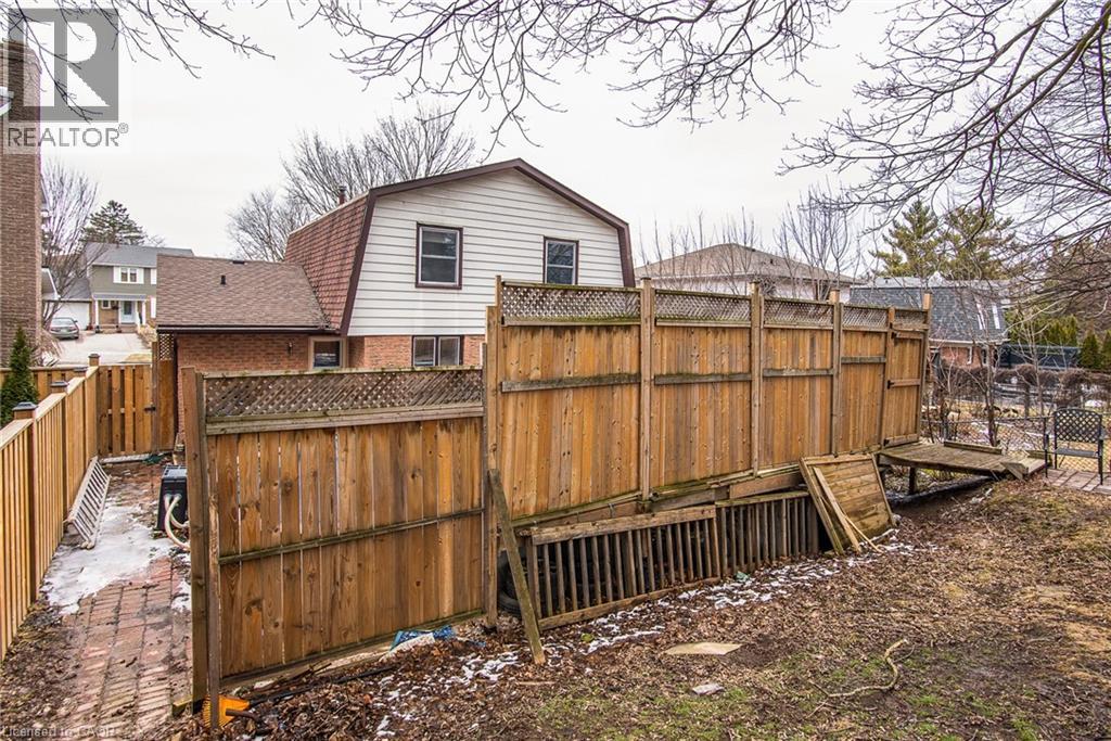 135 Vintage Crescent, Kitchener, Ontario  N2P 1L1 - Photo 45 - 40813216