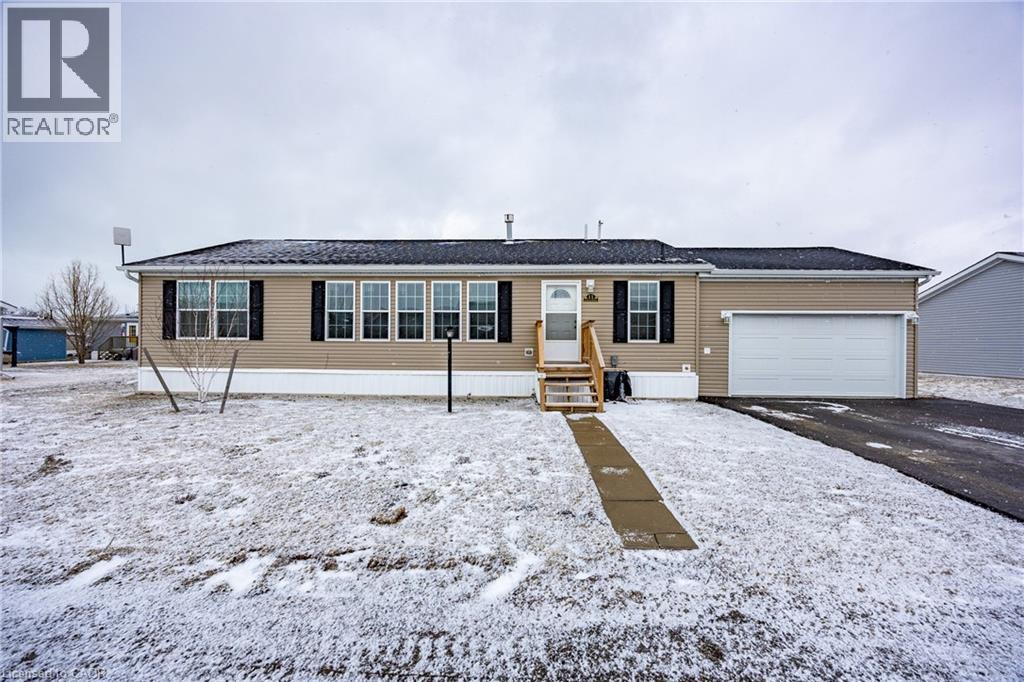 11 Hickory Hollow, Nanticoke, Ontario  N0A 1P0 - Photo 1 - 40812572