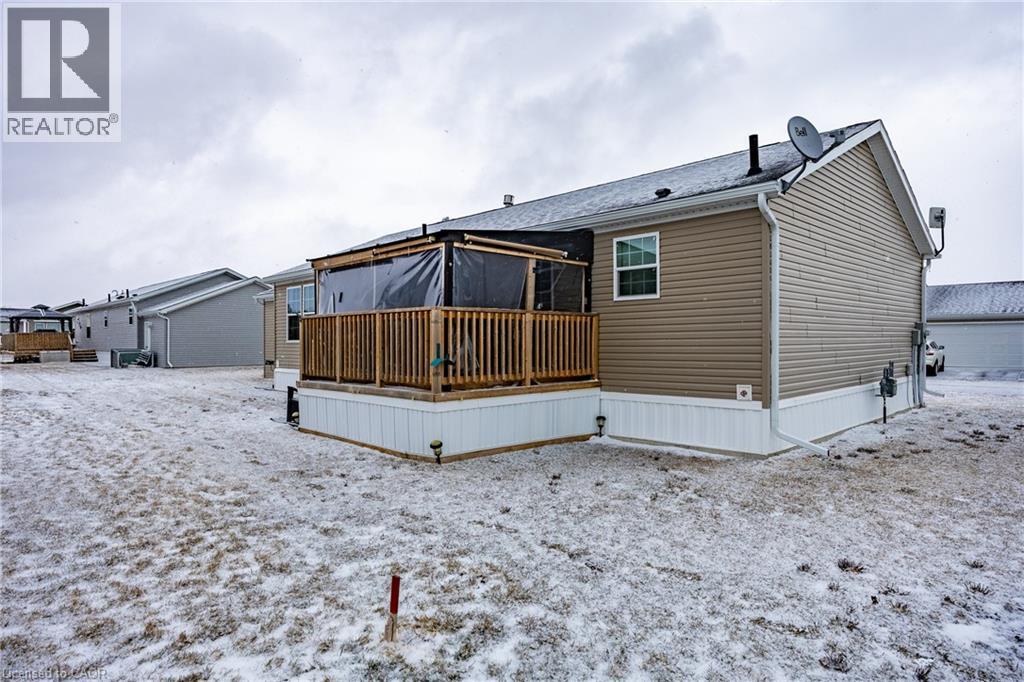 11 Hickory Hollow, Nanticoke, Ontario  N0A 1P0 - Photo 4 - 40812572