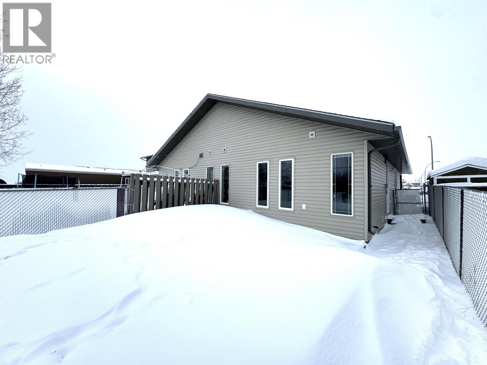 8723-8725 79a Street, Fort St. John, British Columbia  V1J 6W8 - Photo 14 - R3101819